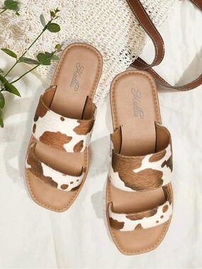 NWOT: Katliu Cowhide Two-Strap Slide Sandals - Brown & White